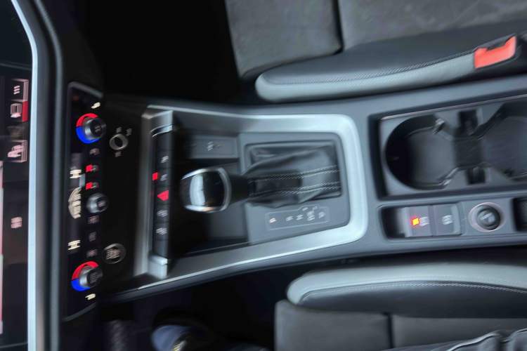 Used Audi Q3 2022 35 TFSI Fashion Dynamic Model Exterior 8