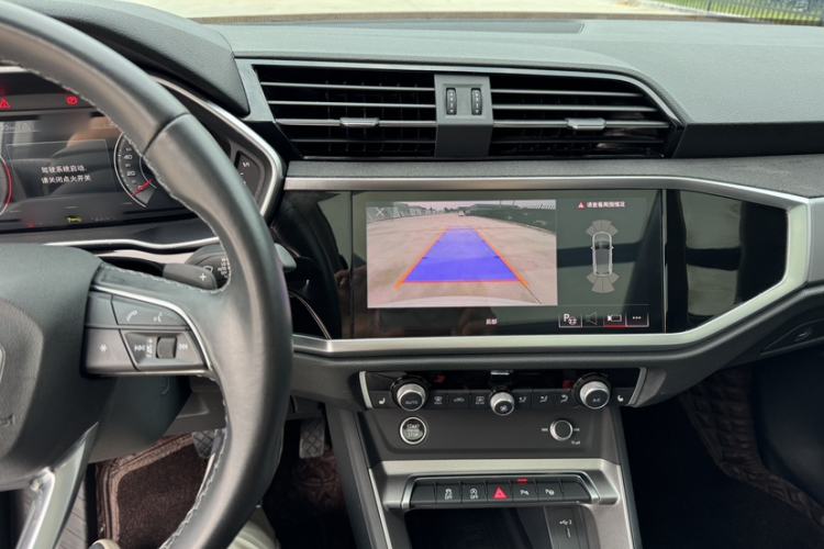 Used Audi Q3 2022 35 TFSI Fashionable and Elegant Model Exterior 8