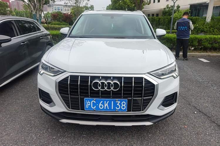 Used Audi Q3 2022 35 TFSI Fashionable and Elegant Model Front
