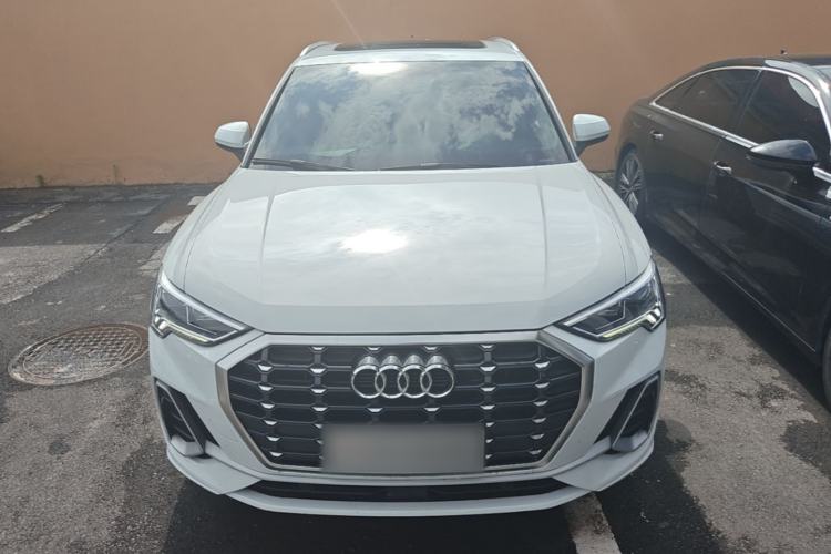 Used Audi Q3 2022 35 TFSI Progressive Dynamic Edition Front