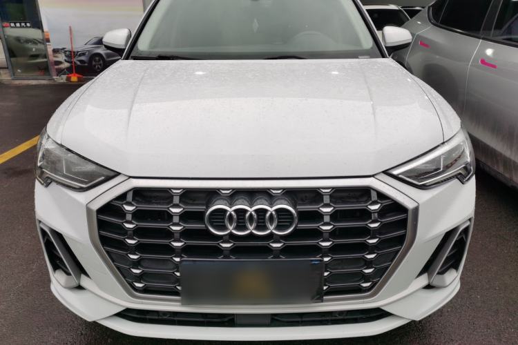 Used Audi Q3 2022 35 TFSI Progressive Dynamic Edition Front