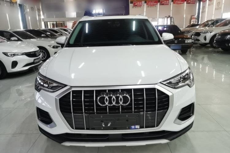 Used Audi Q3 2022 35 TFSI Fashionable and Elegant Model Front