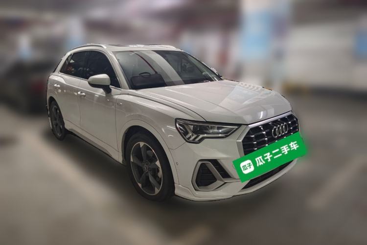 Used Audi Q3 2022 35 TFSI Fashion Dynamic Model Front Right 45 Deg