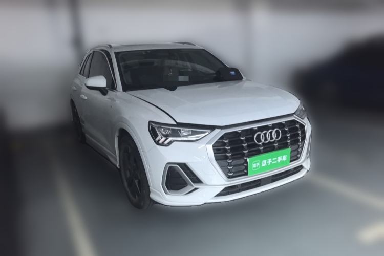 Used Audi Q3 2022 35 TFSI Fashion Dynamic Model Front Right 45 Deg
