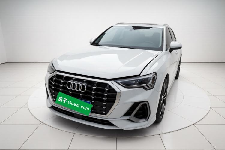 Used Audi Q3 2022 35 TFSI Fashion Dynamic Model Guazi used car, China used car export, Used car for sale, Used  cars, Cheapest cars for sale