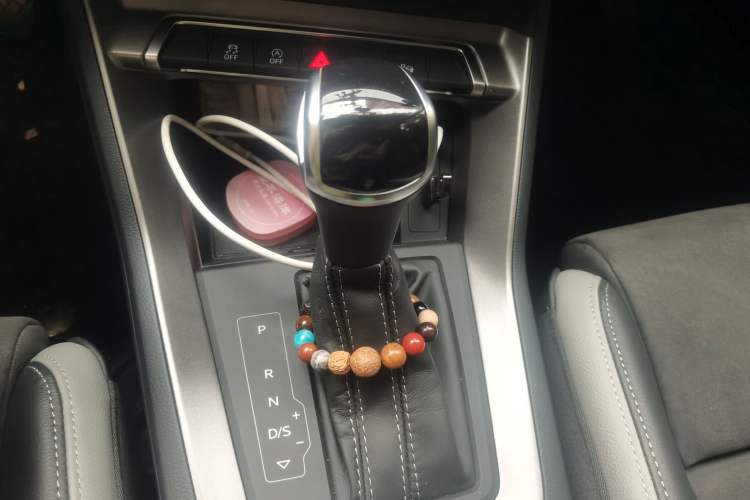 Used Audi Q3 2022 35 TFSI Fashion Dynamic Model Gear Lever