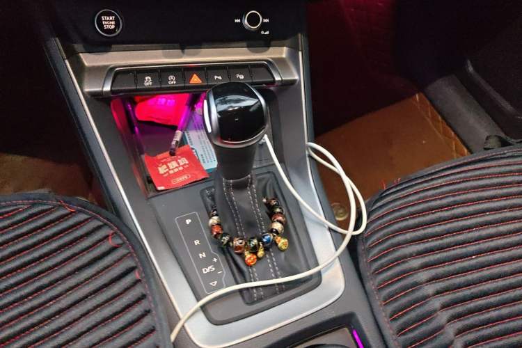 Used Audi Q3 2022 35 TFSI Fashion Dynamic Model Gear Lever