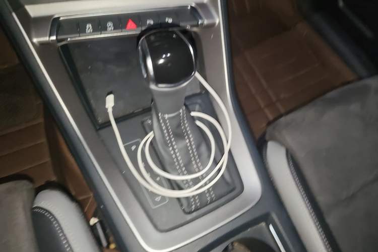Used Audi Q3 2022 35 TFSI Fashion Dynamic Model Gear Lever