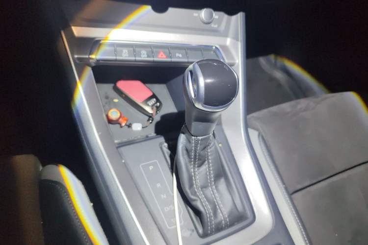 Used Audi Q3 2022 35 TFSI Progressive Dynamic Edition Gear Lever