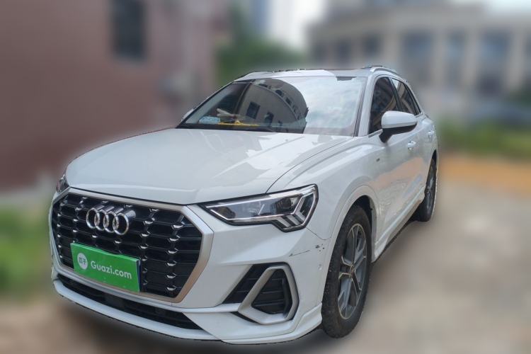 Used Audi Q3 2022 40 TFSI Fashion Dynamic Model Guazi used car, China used car export, Used car for sale, Used cars, Cheapest cars for sale