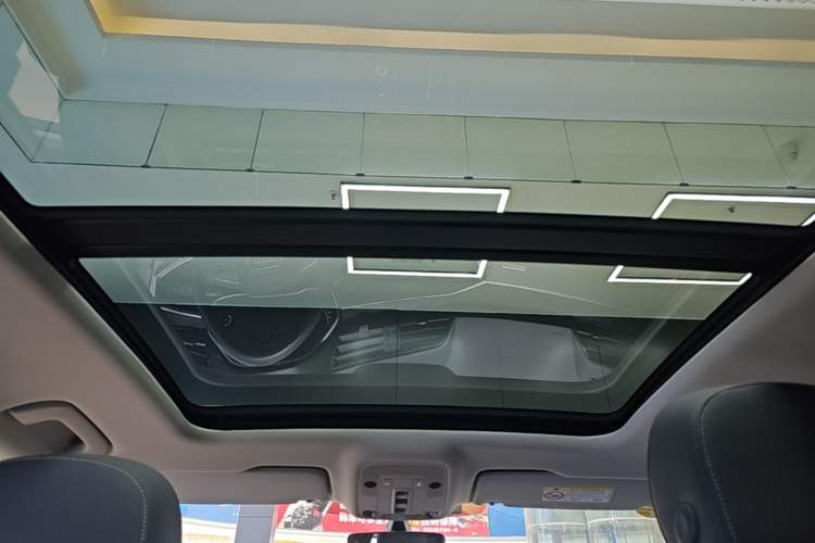 Used Audi Q3 2022 40 TFSI Fashion Dynamic Model Headliner