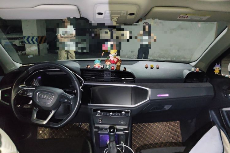 Used Audi Q3 2022 35 TFSI Fashion Dynamic Model Headliner