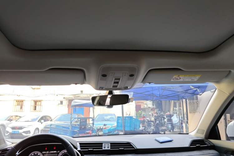 Used Audi Q3 2022 35 TFSI Fashion Dynamic Model Headliner