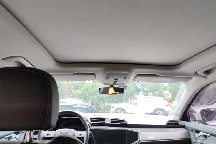 Used Audi Q3 2022 35 TFSI Fashion Dynamic Model Headliner