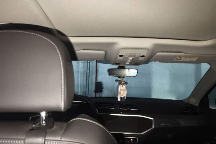 Used Audi Q3 2022 35 TFSI Fashion Dynamic Model Headliner