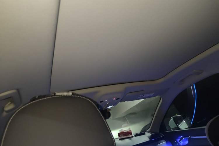 Used Audi Q3 2022 40 TFSI Fashion Dynamic Model Headliner