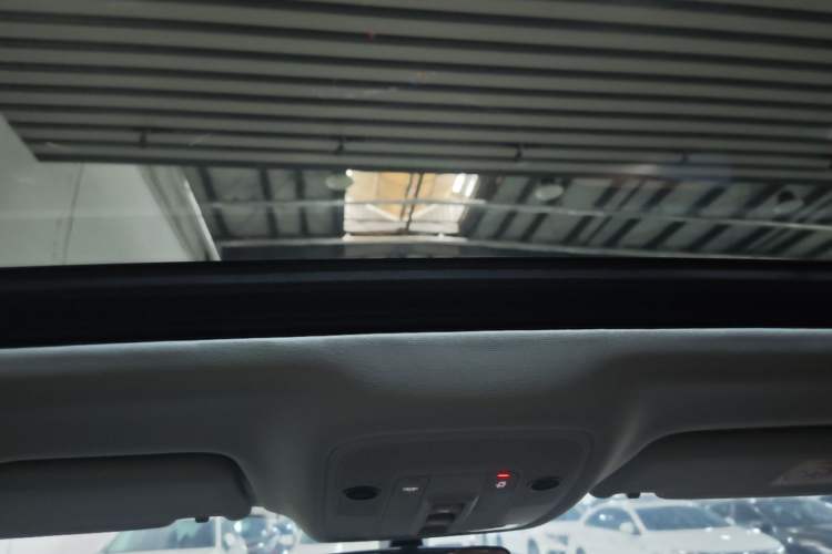 Used Audi Q3 2022 35 TFSI Fashionable and Elegant Model Headliner