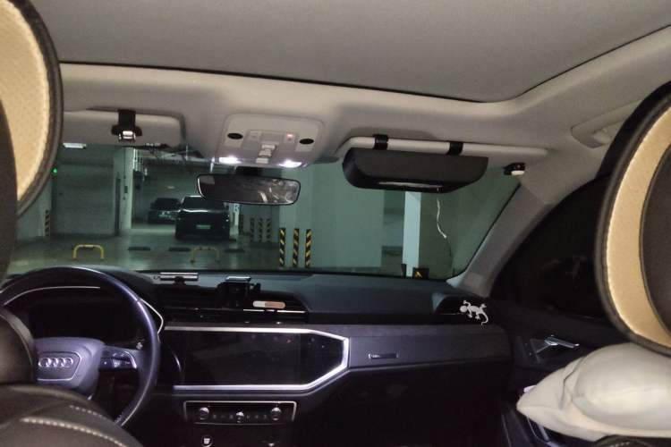 Used Audi Q3 2022 35 TFSI Fashion Dynamic Model Headliner