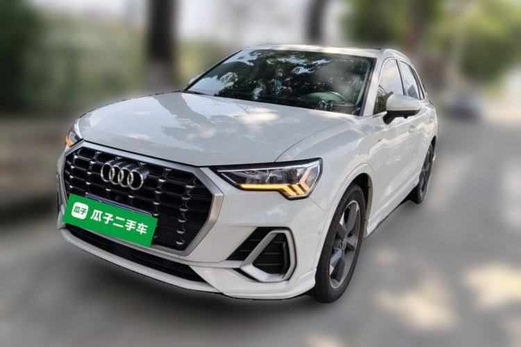 Używany Audi Q3 2022 35 TFSI Fashion Dynamic Model Guazi used car, China used car export, Used car for sale, Used  cars, Cheapest cars for sale