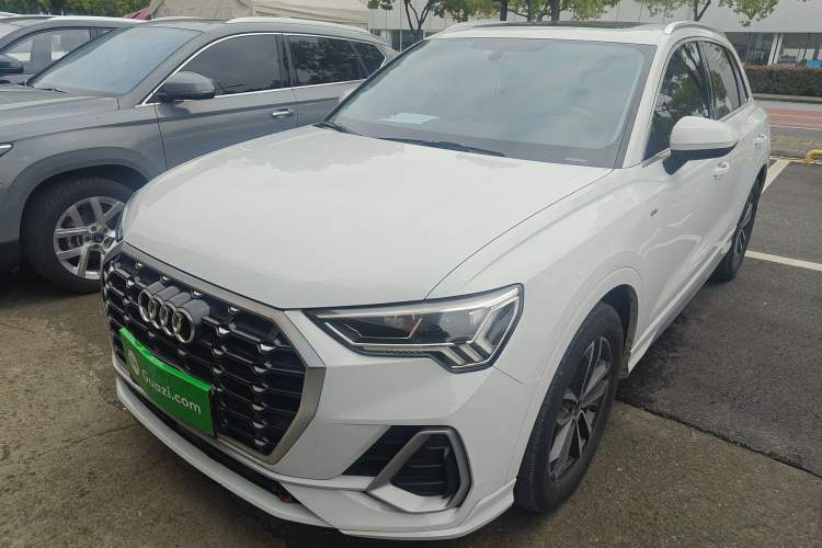 Audi Q3 2022 35 TFSI Progressive Dynamic Edition usado Guazi used car, China used car export, Used car for sale, Used cars, Cheapest cars for sale