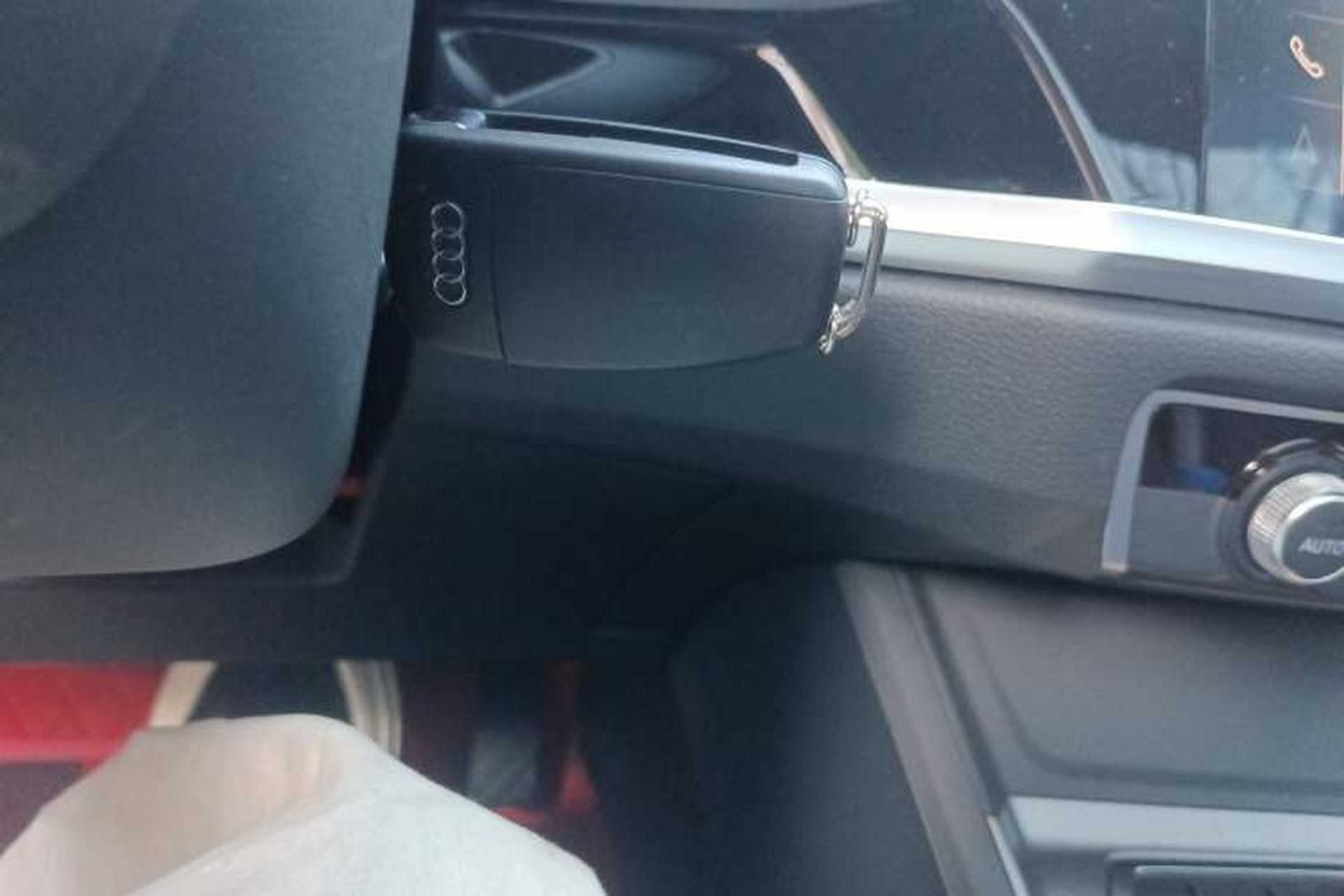 Used Audi Q3 2022 35 TFSI Progressive Dynamic Edition Interior 1