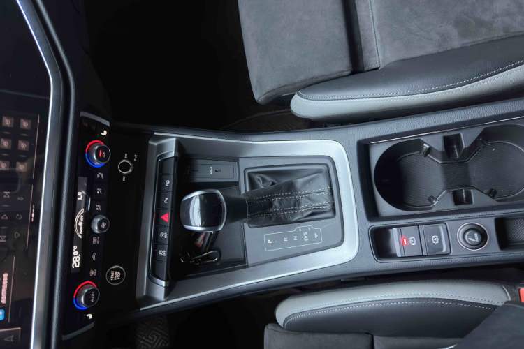 Used Audi Q3 2022 35 TFSI Fashion Dynamic Model Interior 5