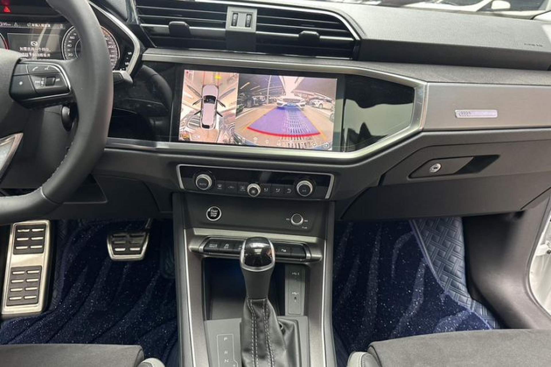 Used Audi Q3 2022 40 TFSI Fashion Dynamic Model Interior 5