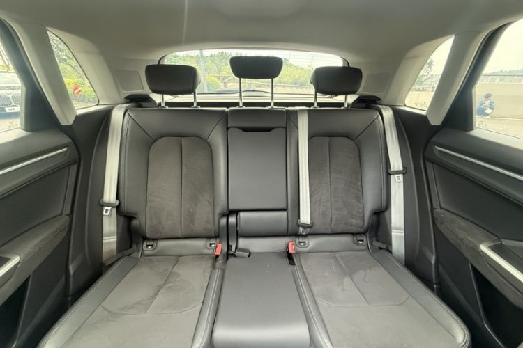 Used Audi Q3 2022 40 TFSI Fashion Dynamic Model Interior 6