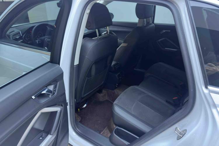Used Audi Q3 2022 35 TFSI Fashion Dynamic Model Interior 7