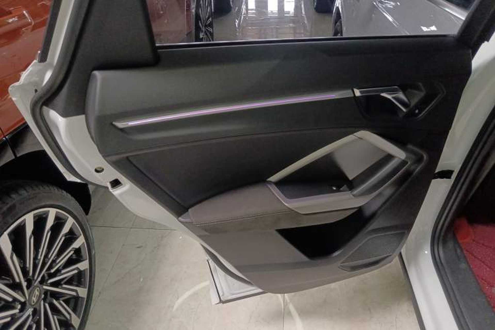 Used Audi Q3 2022 40 TFSI Fashion Dynamic Model Interior 8