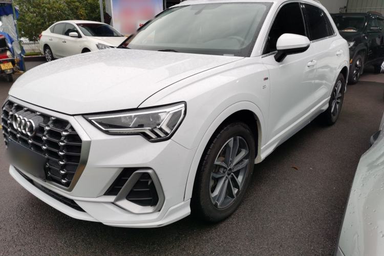 Audi Q3 2022 35 TFSI Progressive Dynamic Edition usado Guazi used car, China used car export, Used car for sale, Used cars, Cheapest cars for sale
