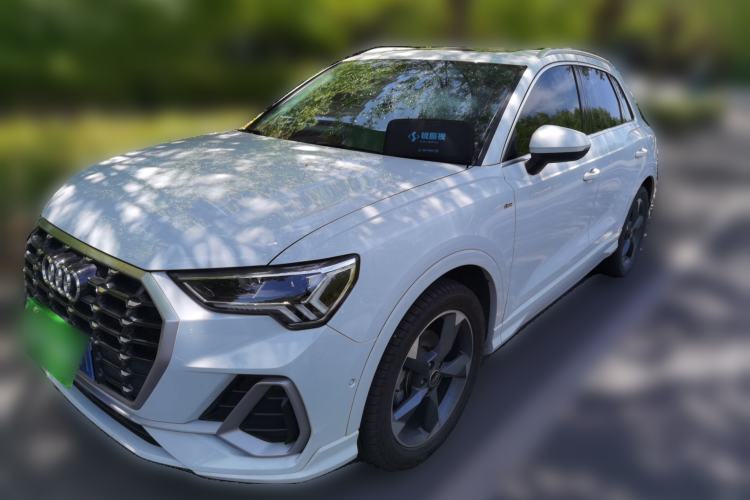 Used Audi Q3 2022 35 TFSI Fashion Dynamic Model Guazi used car, China used car export, Used car for sale, Used  cars, Cheapest cars for sale