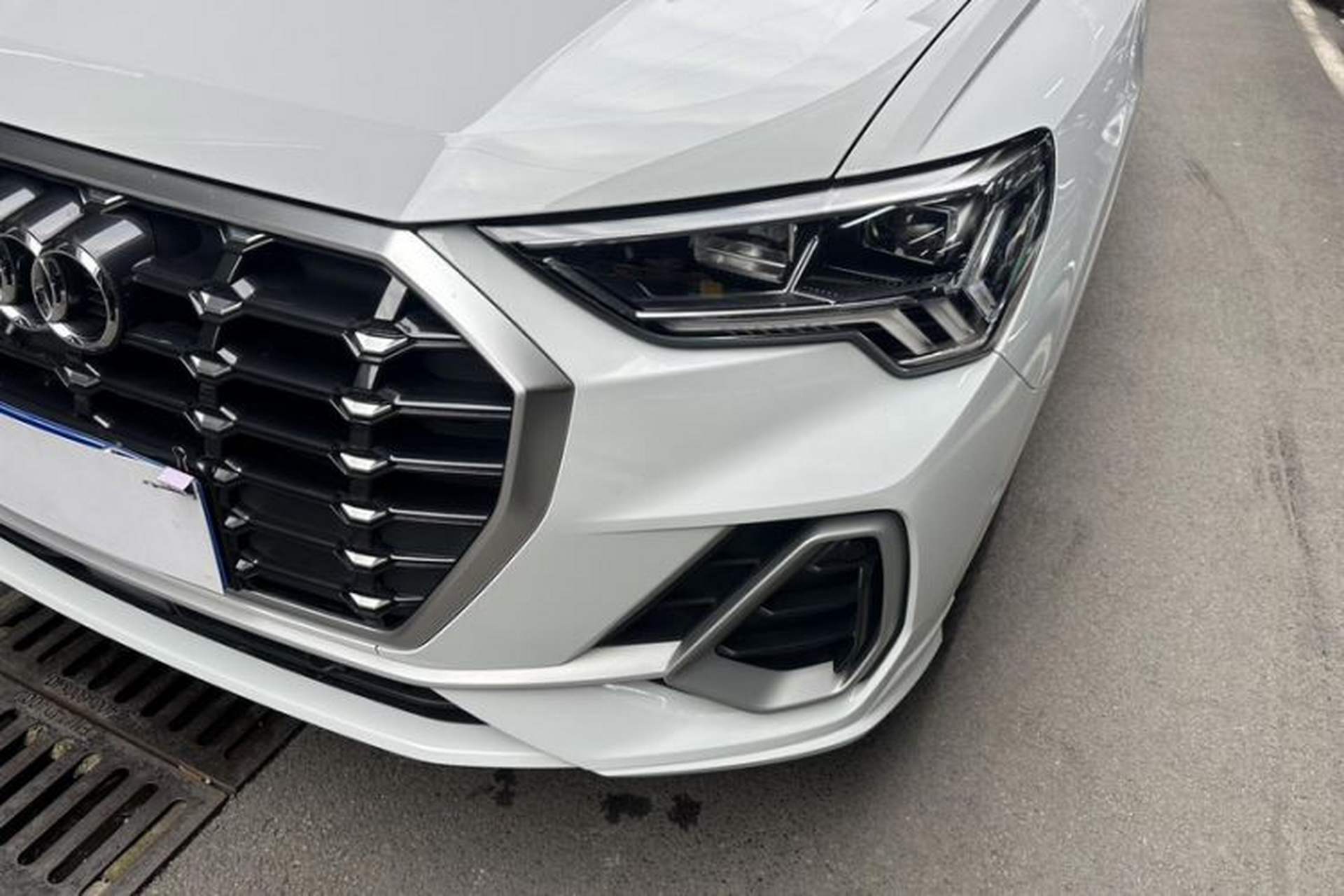 Used Audi Q3 2022 40 TFSI Fashion Dynamic Model Left Front Headlight