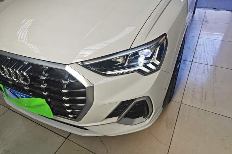 Used Audi Q3 2022 40 TFSI Fashion Dynamic Model Left Front Headlight