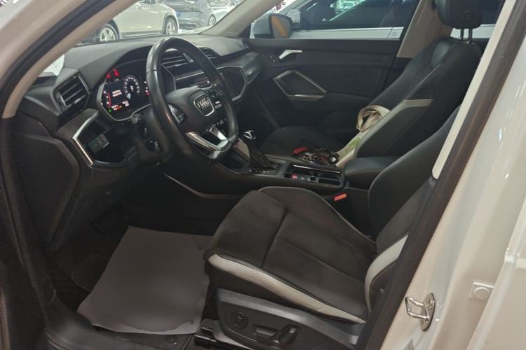 Used Audi Q3 2022 35 TFSI Fashion Dynamic Model Left Front Seat
