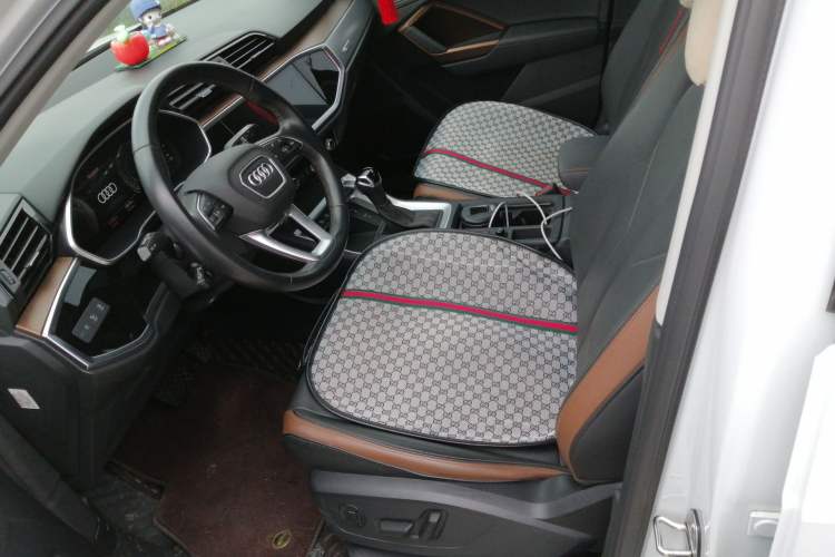Used Audi Q3 2022 35 TFSI Fashionable and Elegant Model Left Front Seat