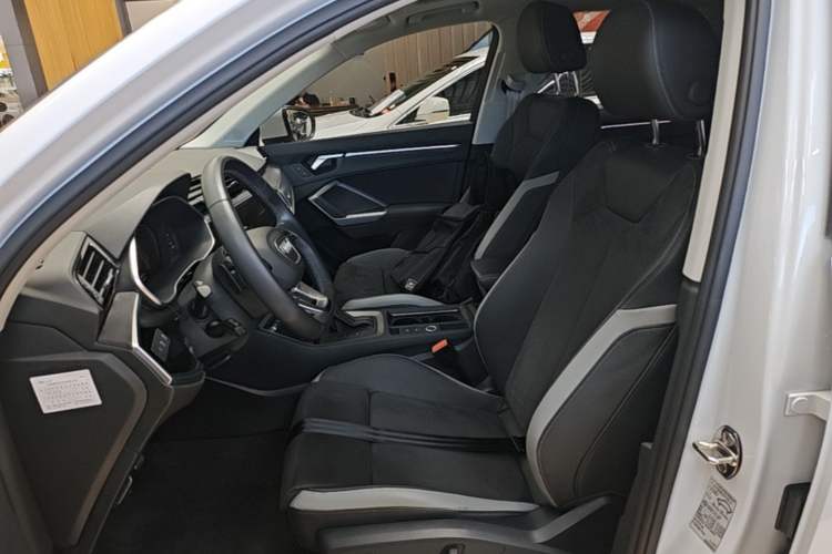 Used Audi Q3 2022 40 TFSI Fashion Dynamic Model Left Front Seat