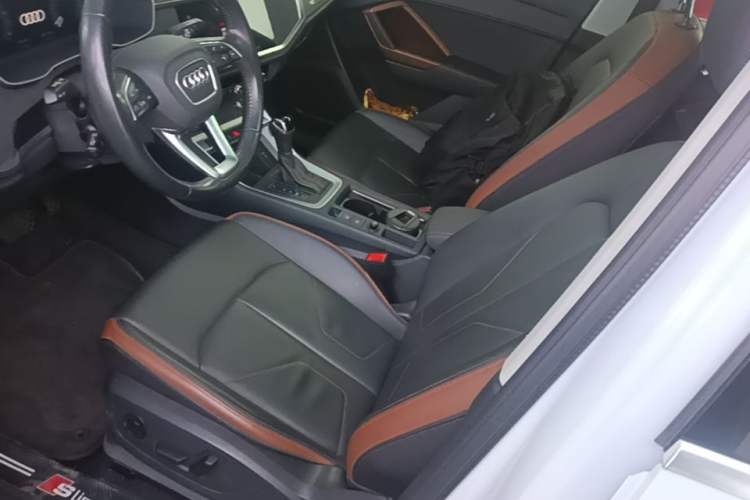 Used Audi Q3 2022 35 TFSI Fashionable and Elegant Model Left Front Seat