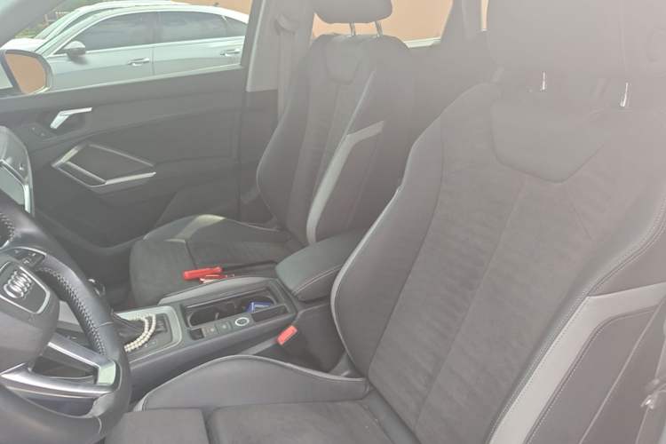 Used Audi Q3 2022 35 TFSI Progressive Dynamic Edition Left Front Seat