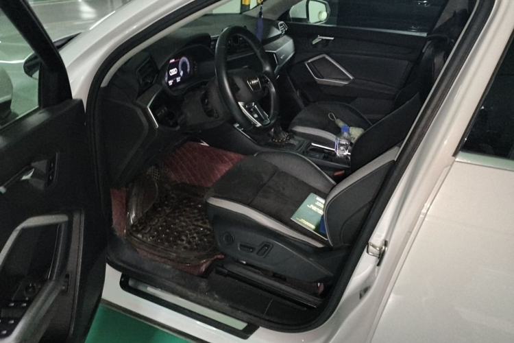 Used Audi Q3 2022 35 TFSI Progressive Dynamic Edition Left Front Seat