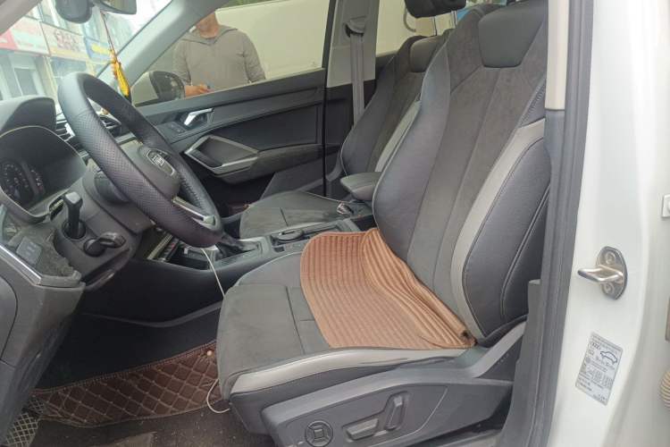 Used Audi Q3 2022 35 TFSI Progressive Dynamic Edition Left Front Seat