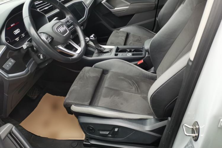 Used Audi Q3 2022 35 TFSI Progressive Dynamic Edition Left Front Seat