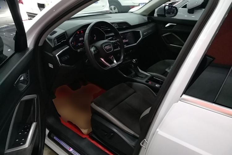 Used Audi Q3 2022 35 TFSI Fashion Dynamic Model Left Front Seat