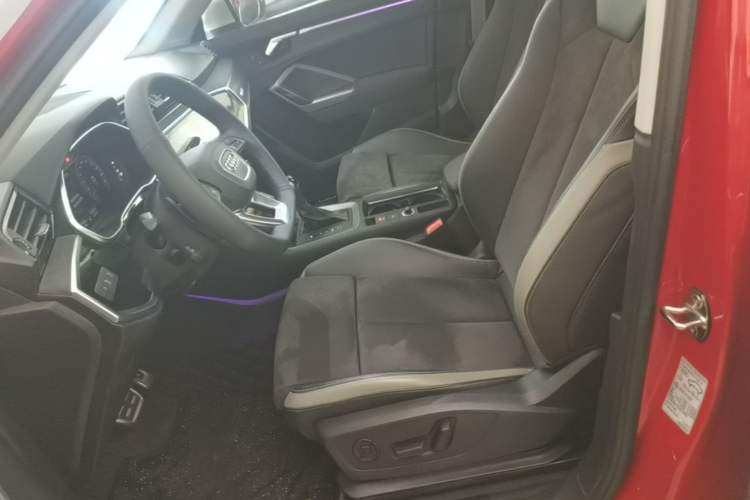 Used Audi Q3 2022 40 TFSI Fashion Dynamic Model Left Front Seat