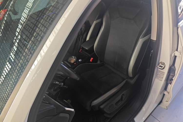 Used Audi Q3 2022 40 TFSI Fashion Dynamic Model Left Front Seat