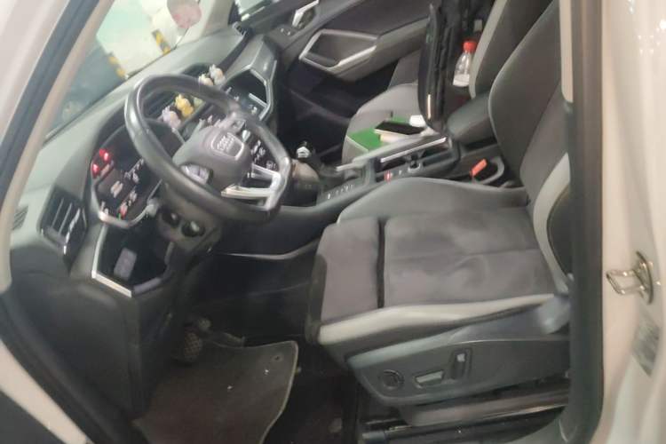 Used Audi Q3 2022 35 TFSI Fashion Dynamic Model Left Front Seat