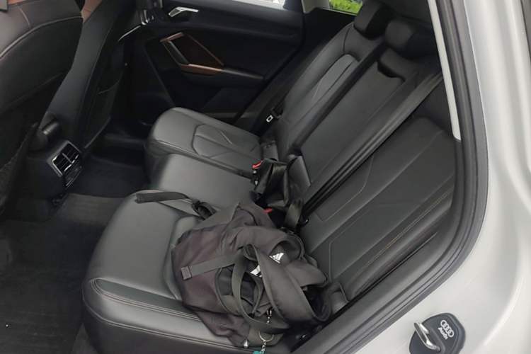 Used Audi Q3 2022 35 TFSI Fashionable and Elegant Model Left Rear Seat