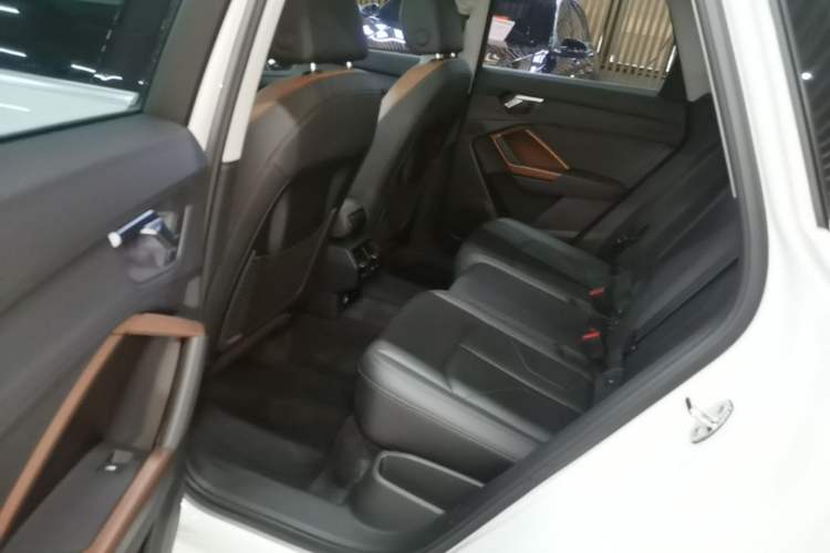 Used Audi Q3 2022 35 TFSI Fashionable and Elegant Model Left Rear Seat