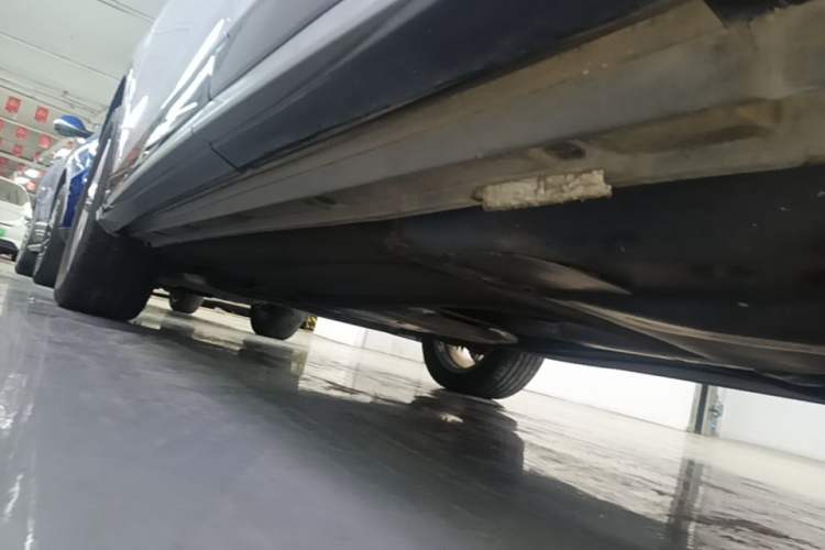 Used Audi Q3 2022 35 TFSI Fashionable and Elegant Model Left Side Sill