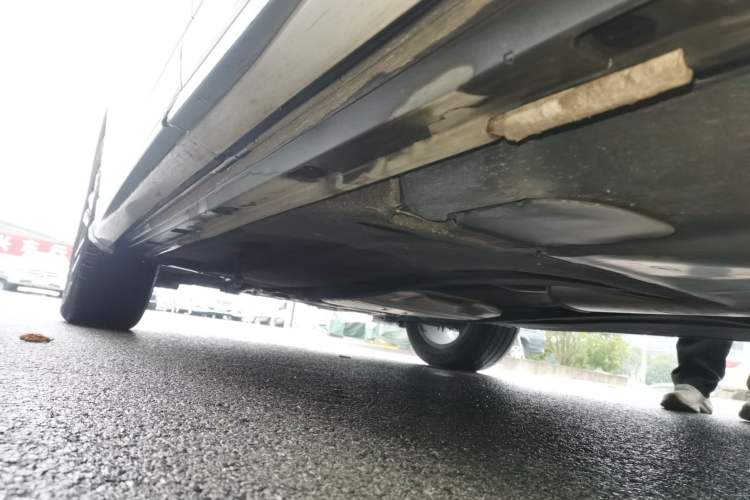 Used Audi Q3 2022 35 TFSI Progressive Dynamic Edition Left Side Sill
